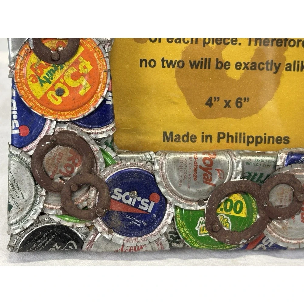 NEW! Vtg Recycled Bottle Cap Picture Photo Frame 4